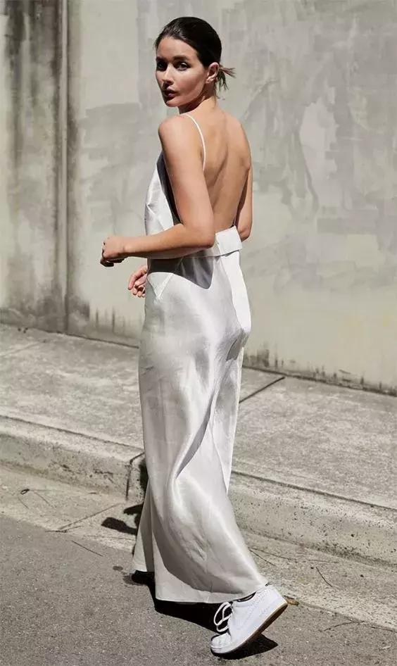 夏天必备的时髦连衣裙,夏天的连衣裙备起来