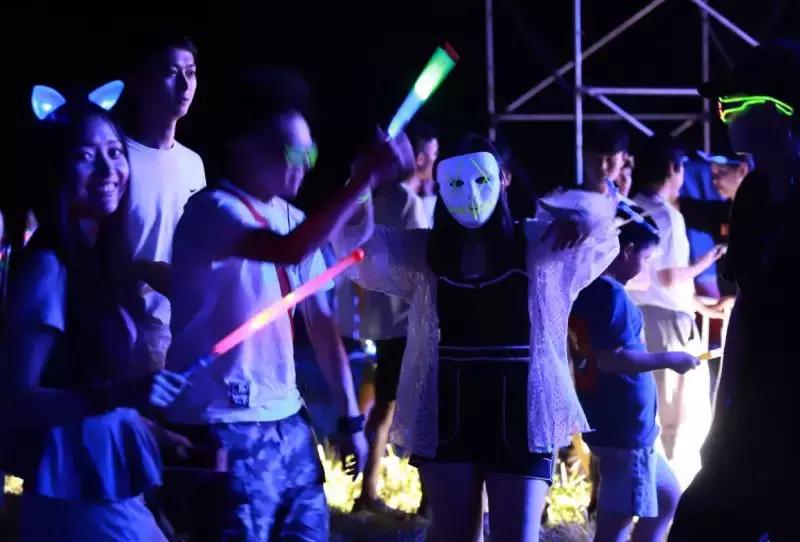 1000个绵阳人都在往仙海跑,全城的漂亮小哥哥小姐姐都在这个地方