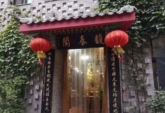 藏在市中心的美食街，吃一年都吃不够！第一个就是北京人爱吃的