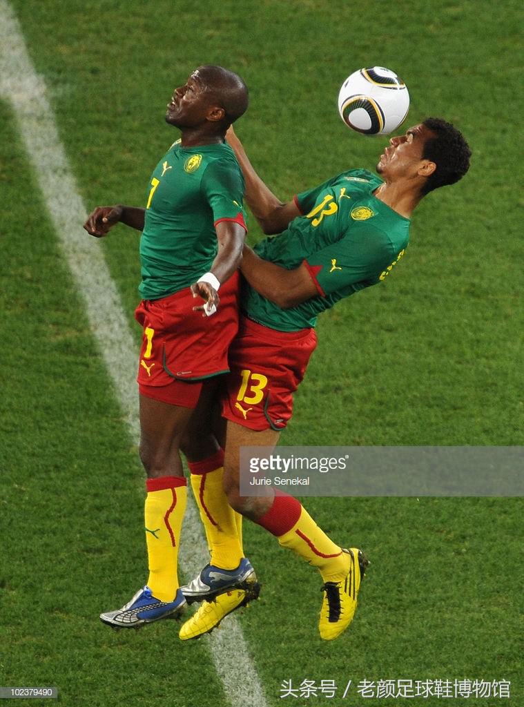 世界杯战靴盘点,南非世界杯复刻版足球鞋