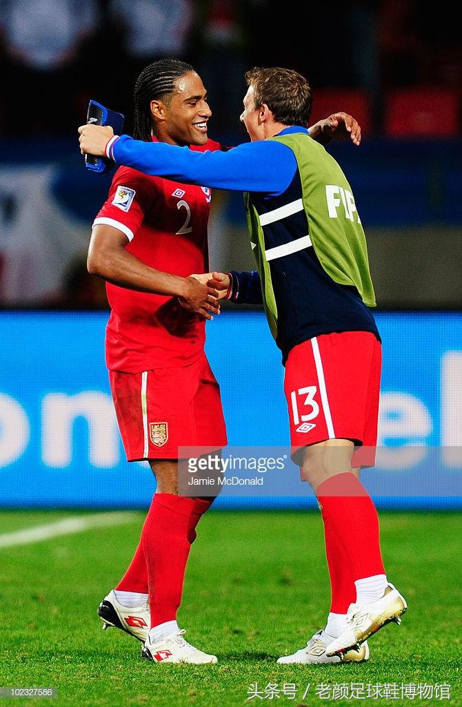 世界杯战靴盘点,南非世界杯复刻版足球鞋