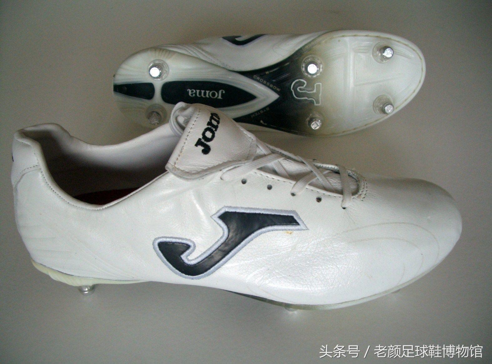 世界杯战靴盘点,南非世界杯复刻版足球鞋