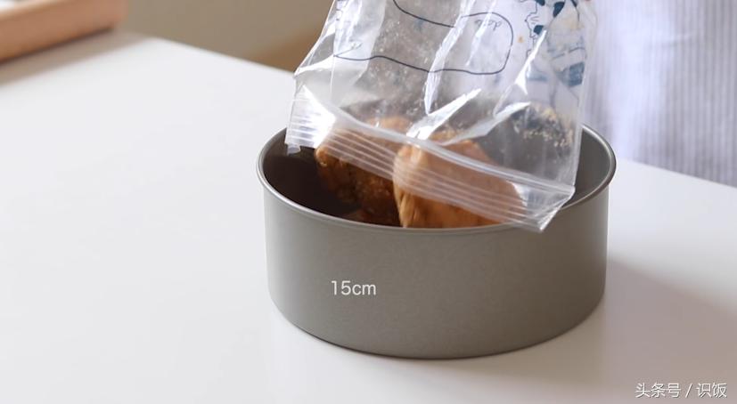 不烘烤的甜品蓝莓奶油芝士蛋糕,自制甜品蓝莓芝士蛋糕