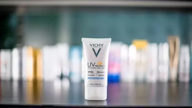 你以为防晒只擦防晒霜就够了吗,以为很好用其实都是智商税防晒霜