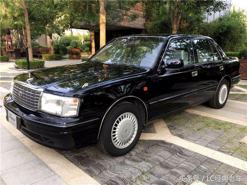 丰田皇冠j55,15款丰田皇冠优缺点