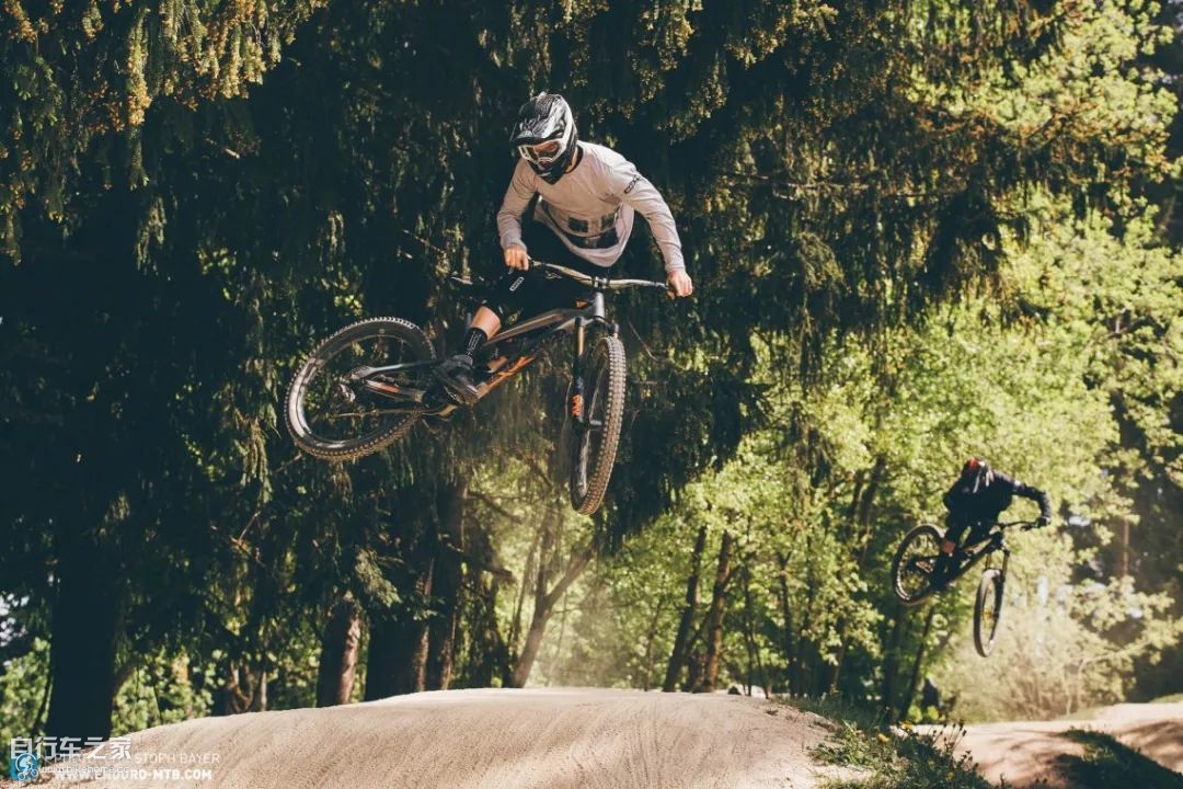 谁可登上德意志第一的宝座?CanyonTorque对决YTCapra