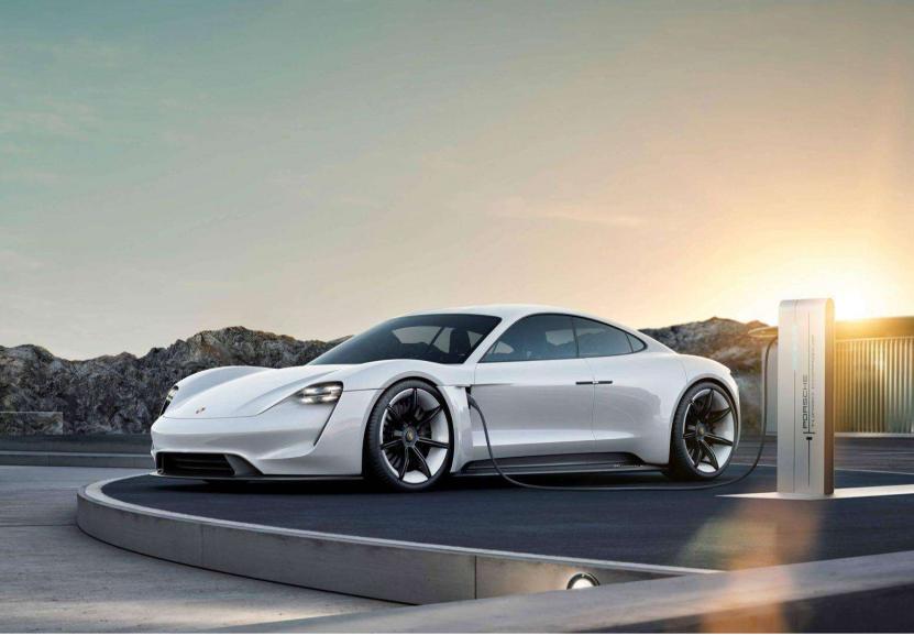 动力电池衰减跟时间还是里程有关,动力电池一年衰减多少