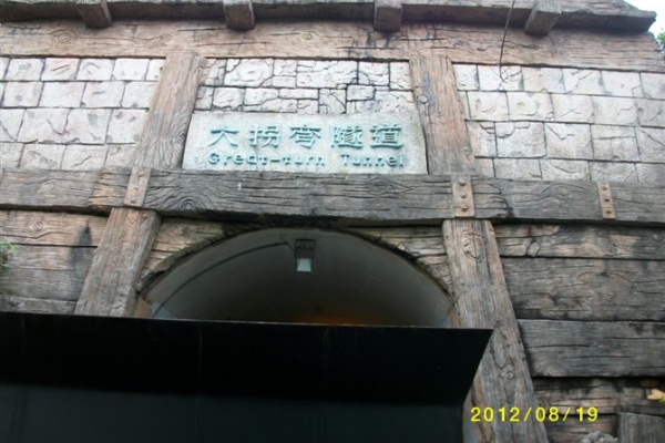 深圳龙华拍婚纱照哪家好,深圳婚纱照推荐哪家最好