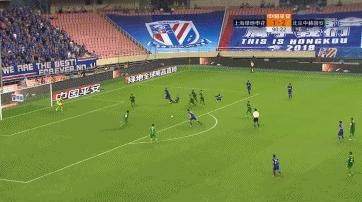 韦世豪乌龙球算对面进球吗,韦世豪爆射乌龙球视频解说