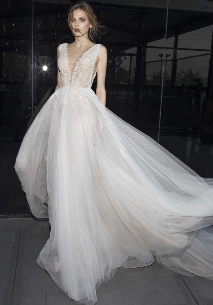 深圳定制婚纱礼服店,深圳婚纱礼服馆