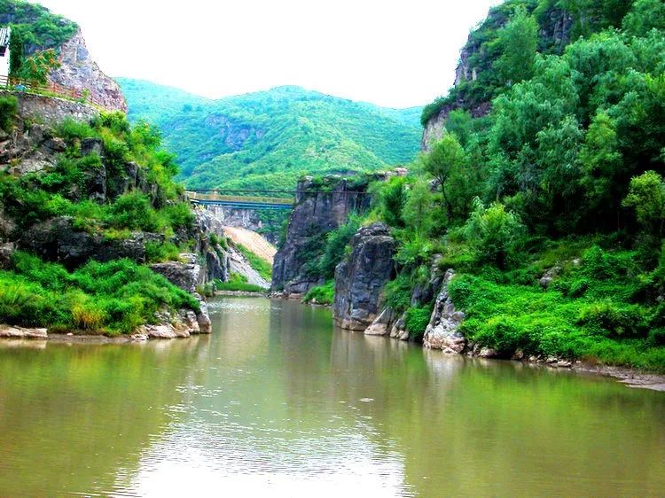 让人震撼的大自然景点,京西大山自然美景