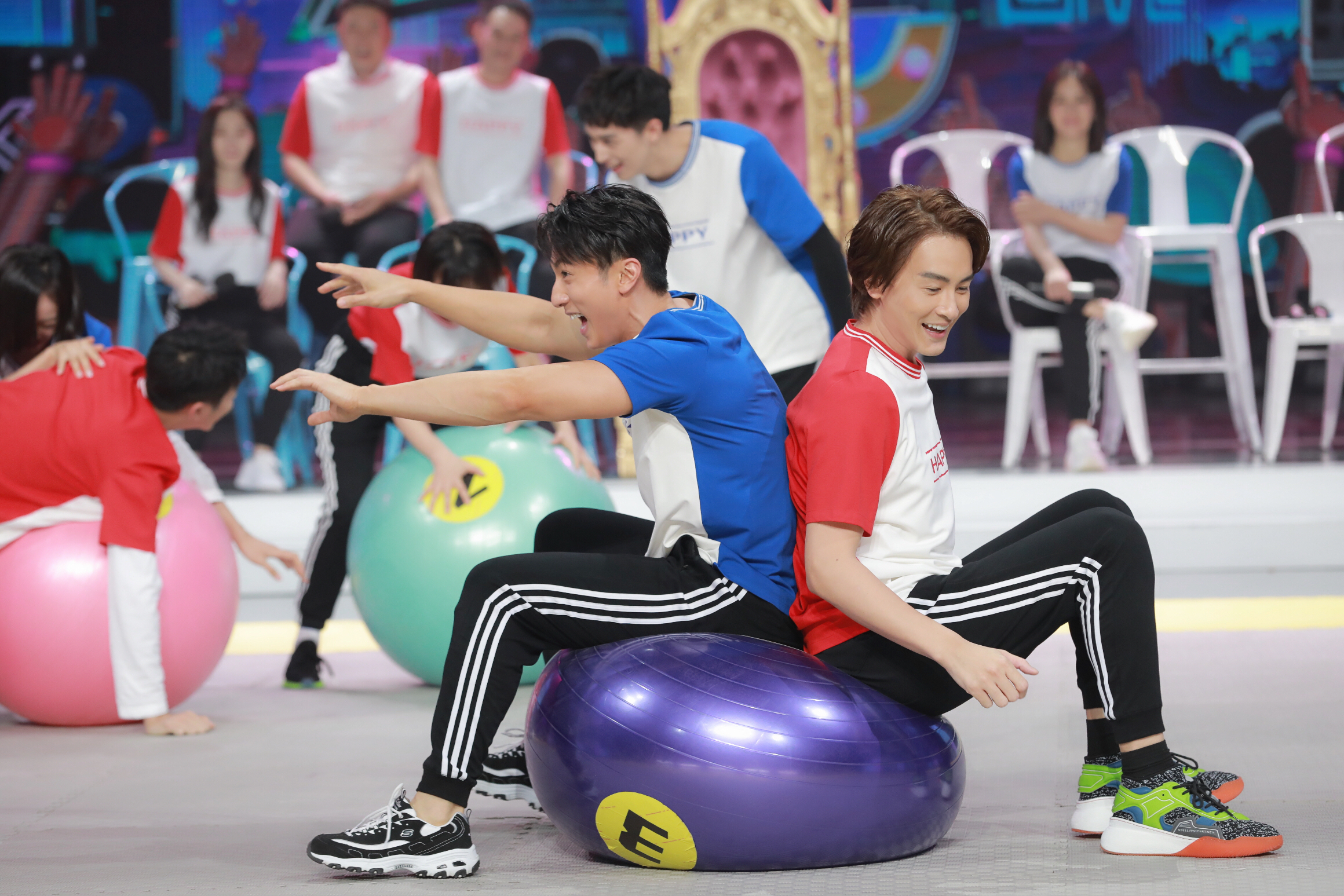 郑元畅在快乐大本营的开场秀,快乐大本营郑元畅谁是卧底