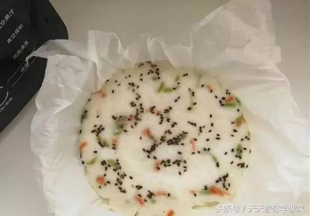 大米别只蒸着吃教你特色做法,熟大米饭怎么做糕点