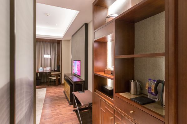 无锡太湖华邑酒店彩丰楼,无锡站到无锡太湖华邑酒店