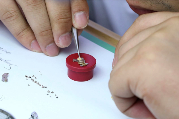 万国葡萄牙iw371615保养多少钱,万国葡萄牙系列iw371417