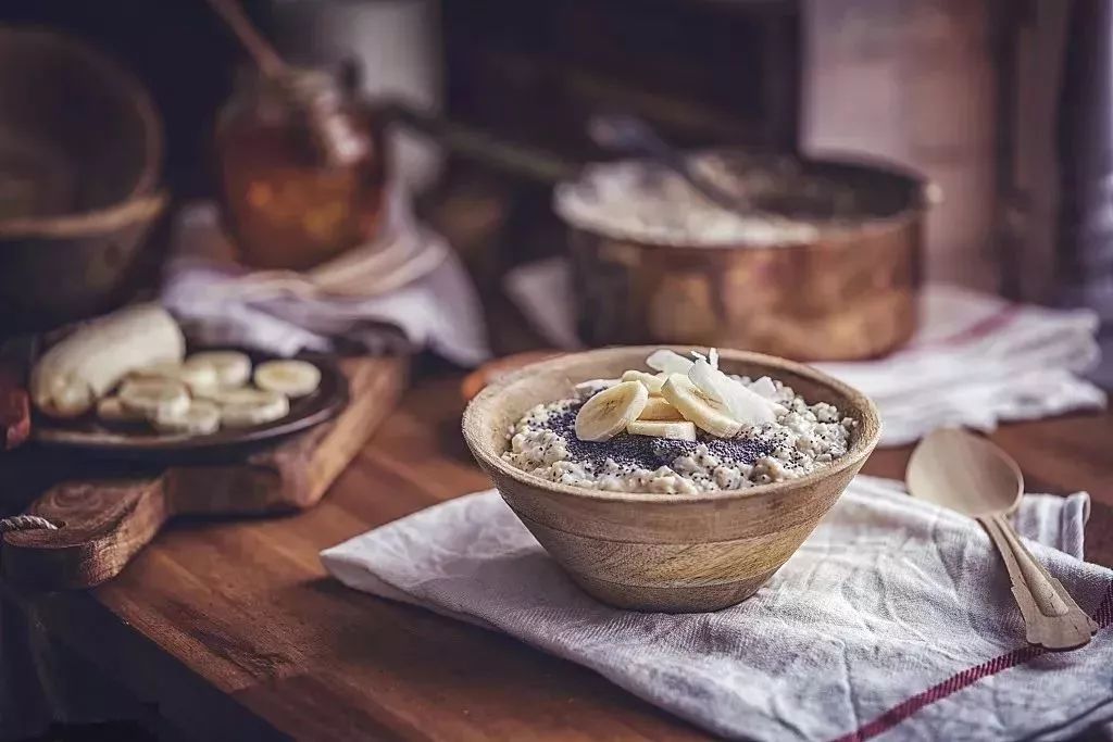 【养生】天热吃不下饭？炎夏多喝这碗粥，清凉又开胃！