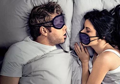 女人气若幽兰是怎么回事,女人气若幽兰形容什么