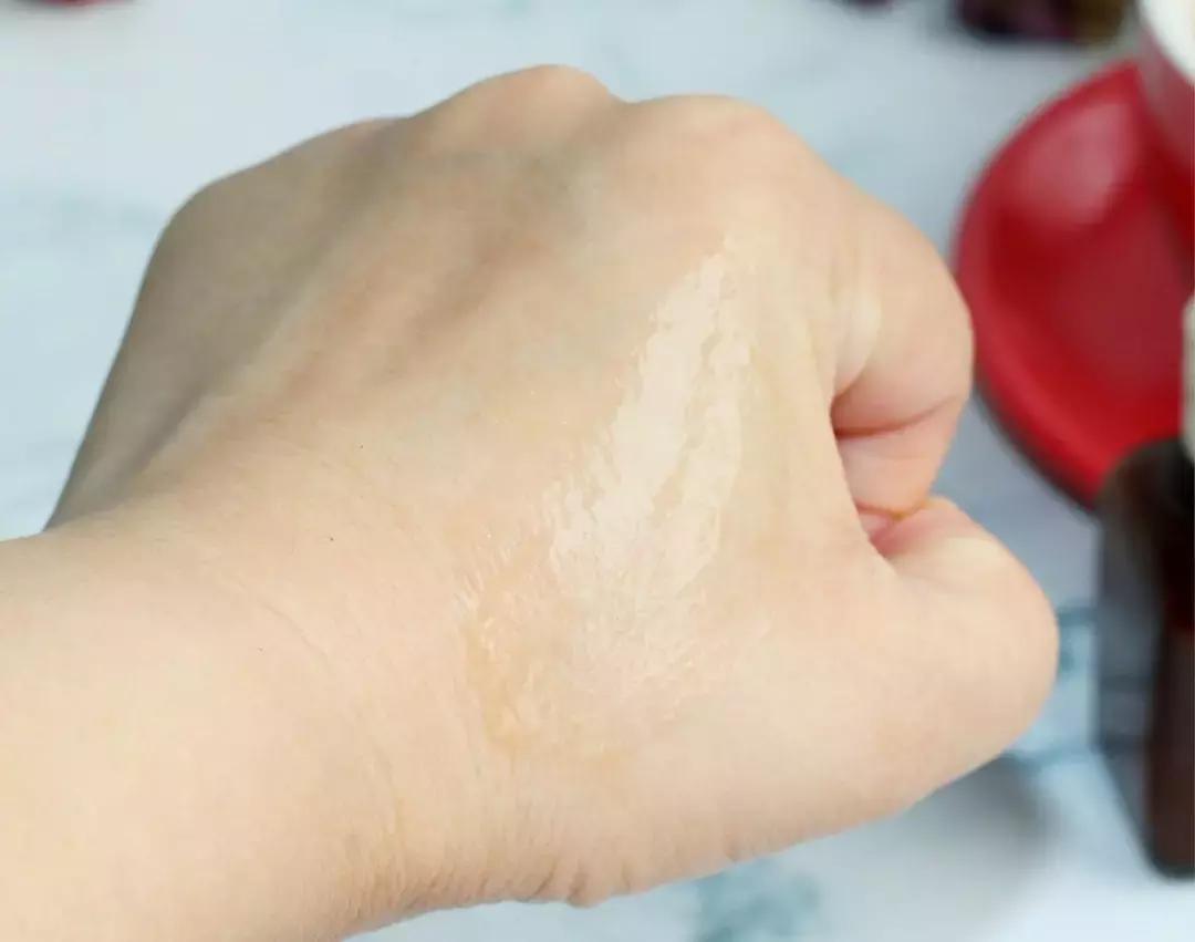 林允化妆品上万,林允戚薇网购