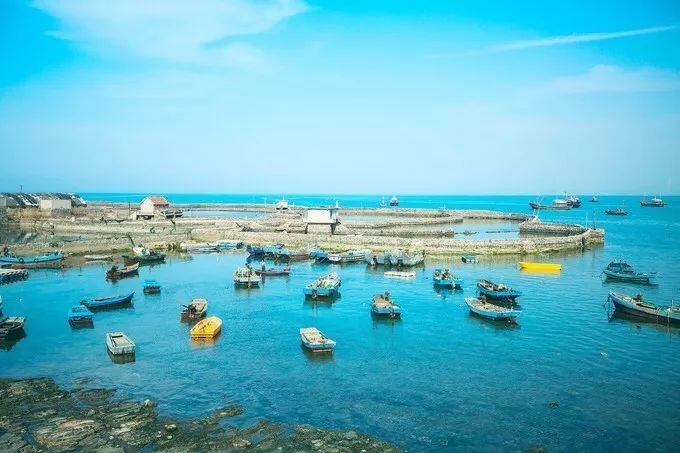 暑期去山东龙口,拍ins风网红大片,看没有游客蔚蓝大海!