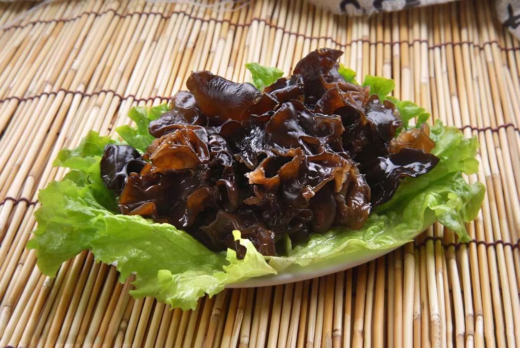 血压微高吃什么药好,血压稍高了点怎么吃降压中药安全