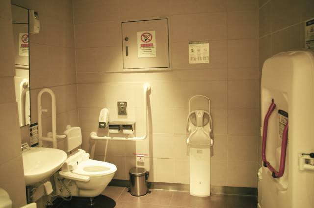 一篇有“异味”的测评文章，慎点！