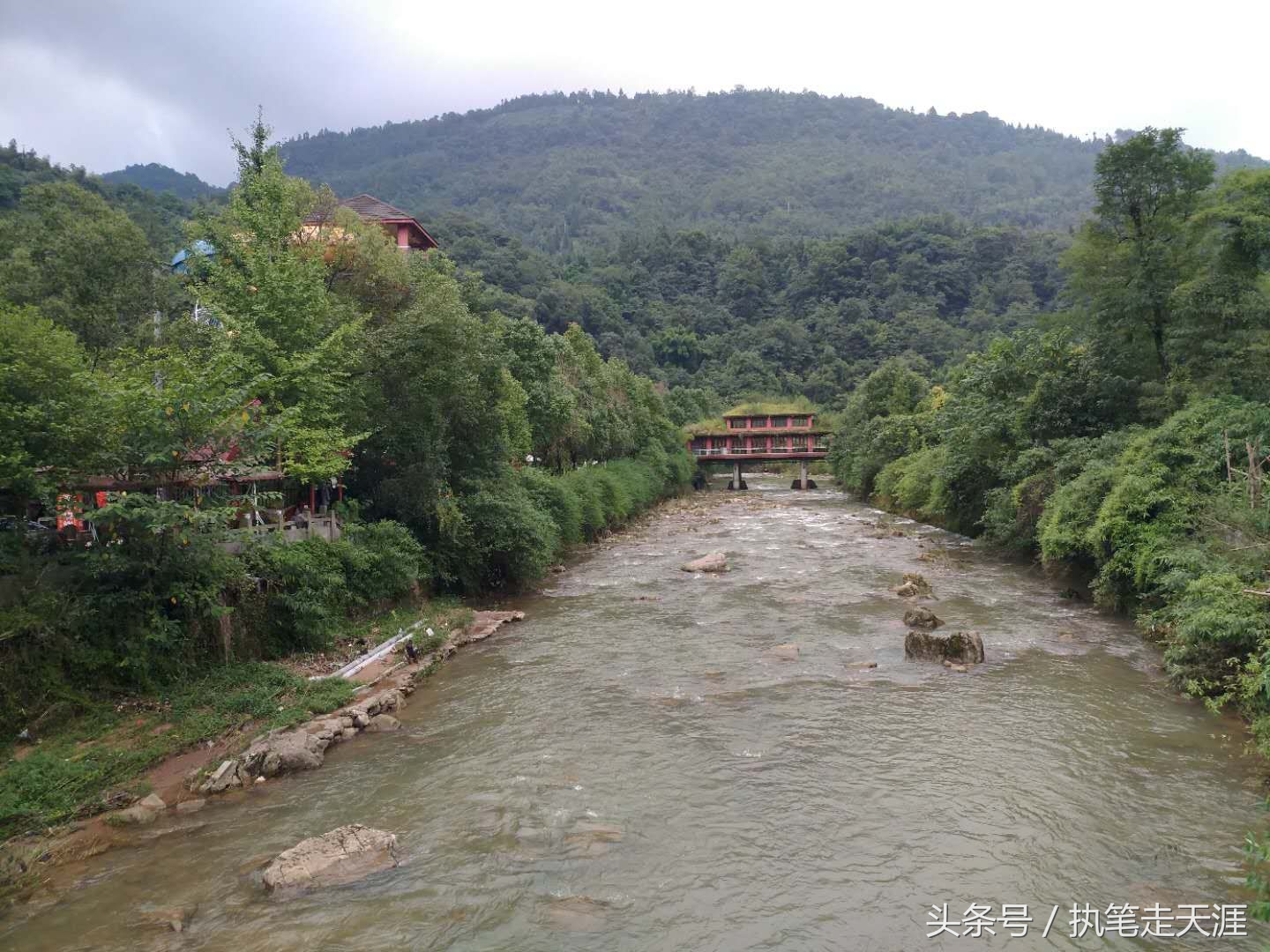 曾经成都人首选的度假小镇大邑花水湾，现在怎么样了？