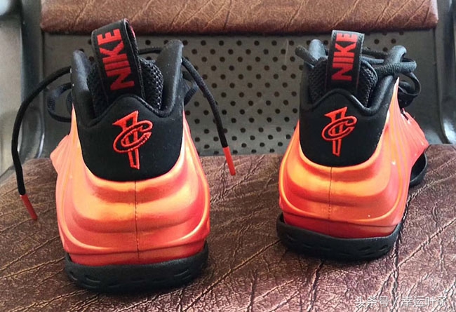 nike喷泡什么颜色最好看,nike黑蓝喷泡