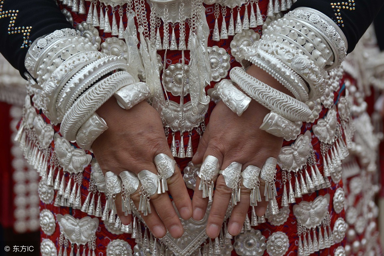 银饰怎么辨别熟银还是生银,银含量低的银饰怎么辨别