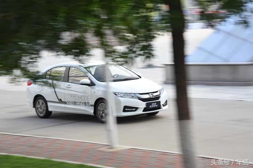 本田新款锋范内饰,新一代本田锋范试驾视频