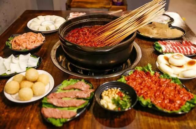 舌尖上的城市地标,舌尖上的美食和山河之旅