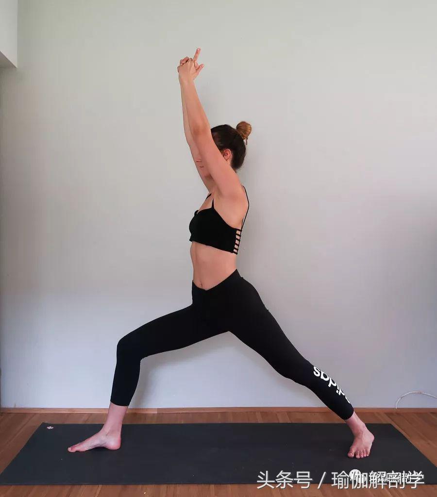 瑜伽初学者必练体式,基本体式是瑜伽练习时的预备体式