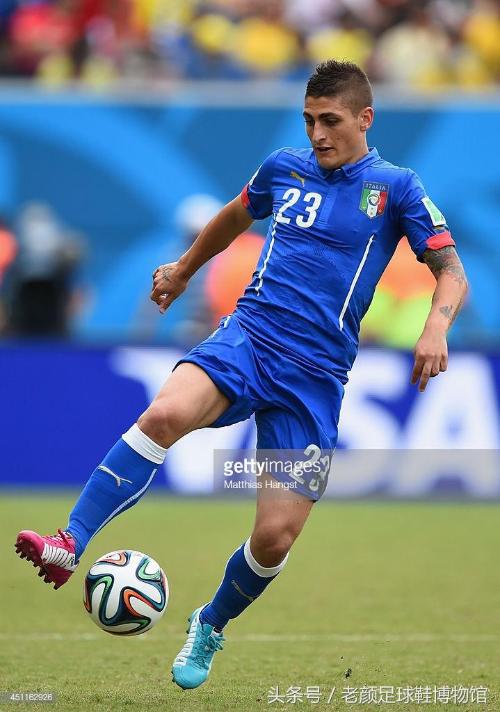 世界杯鸳鸯足球鞋,世界杯彪马鸳鸯足球鞋绿橙