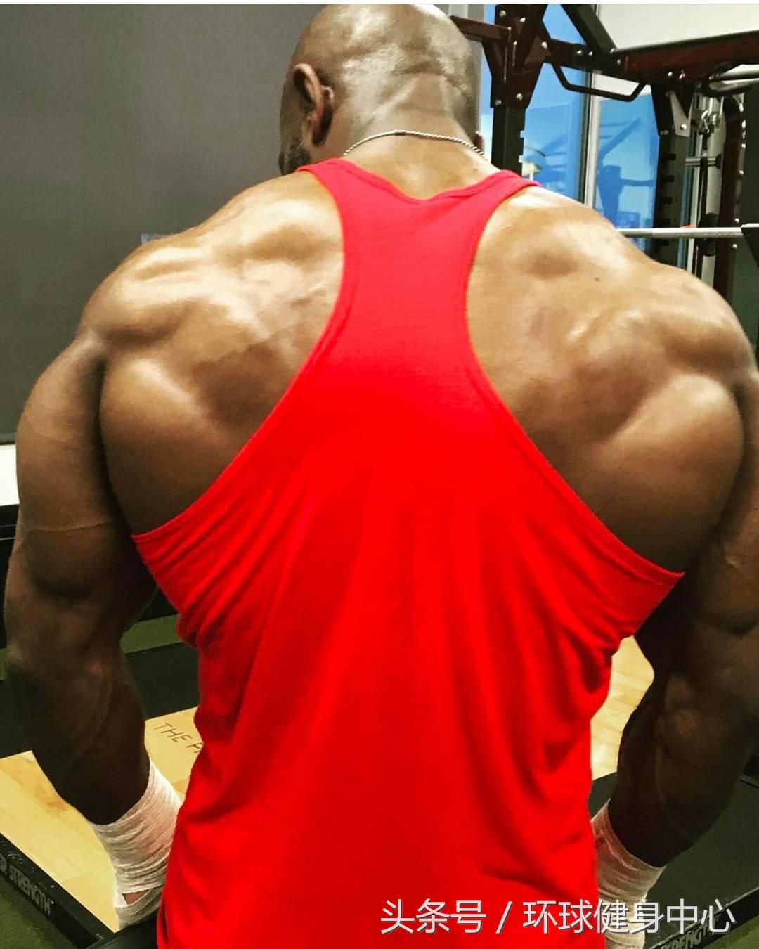 去了健身房还需要去跑步吗,去了健身房可以做力量训练吗