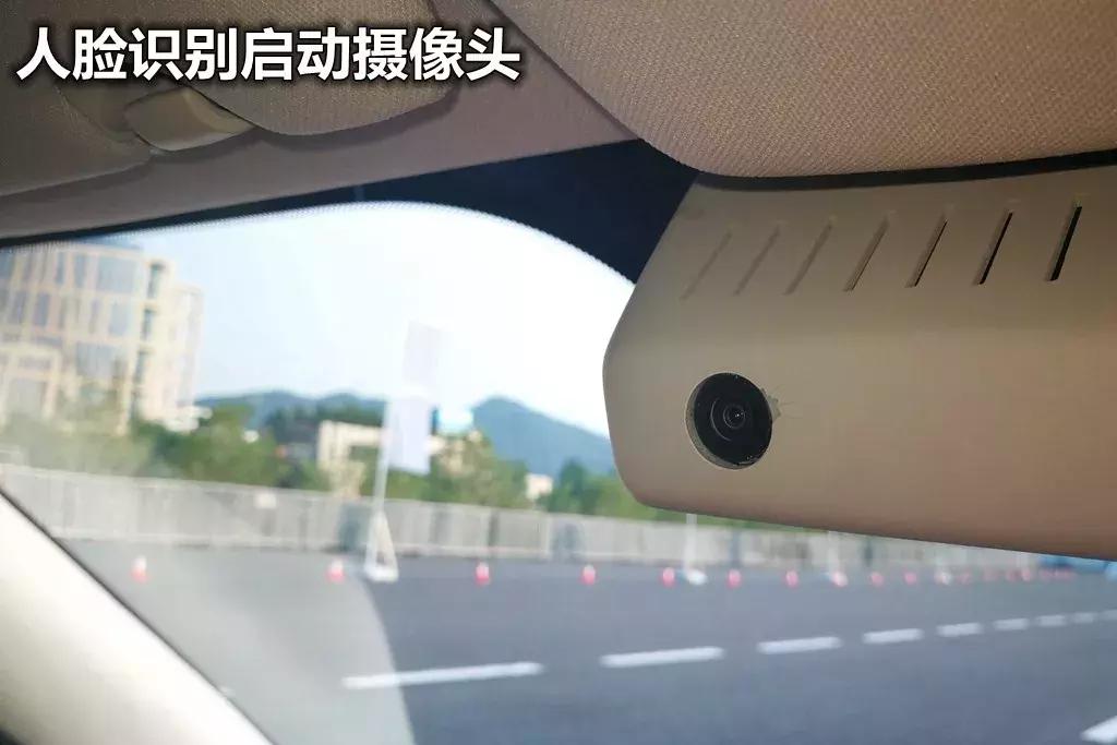 全系标配无钥匙进入和启动的车,一键启动和无钥匙进入的车型