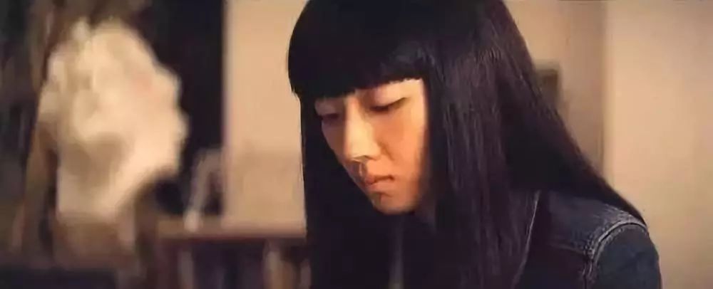 阚清子短发中分两股编发教程,阚清子同款短发发型适合什么脸型