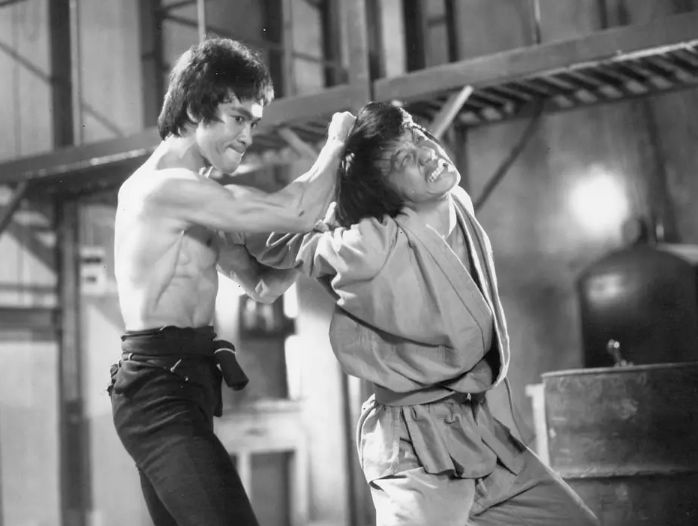 成龙林正英洪金宝元华主演的电影,成龙元彪洪金宝林正英合作的电影