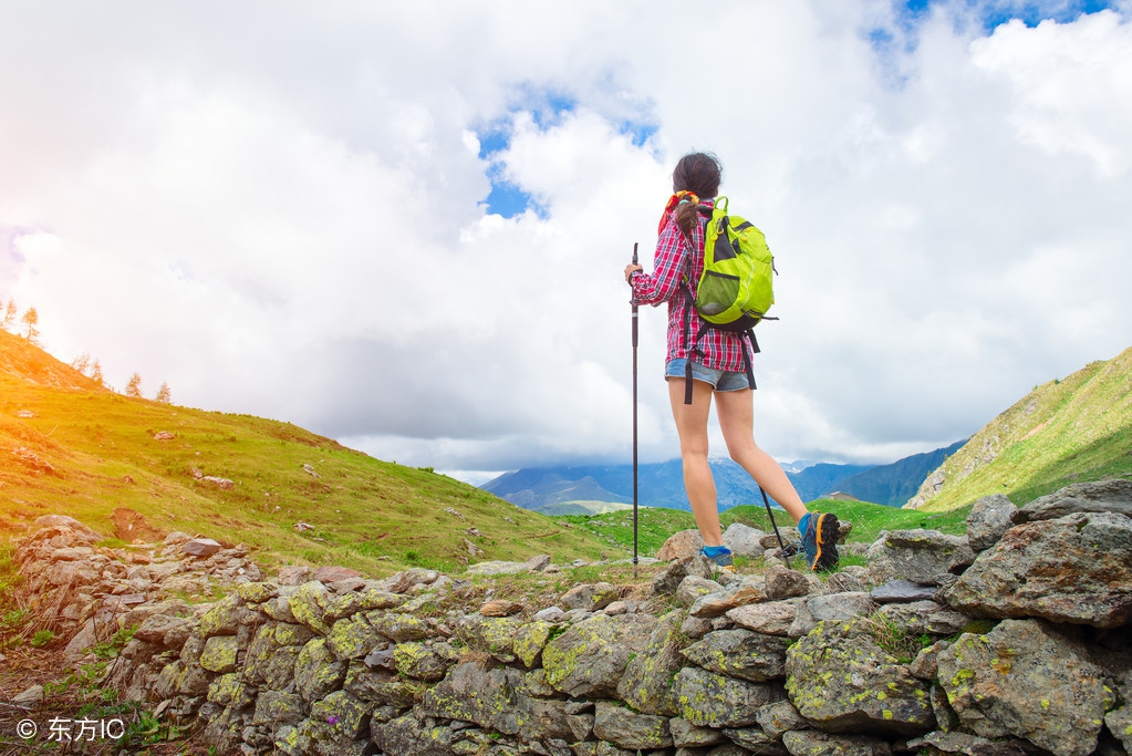 半夜腿抽筋特效药,半夜腿抽筋教你一招保准管用