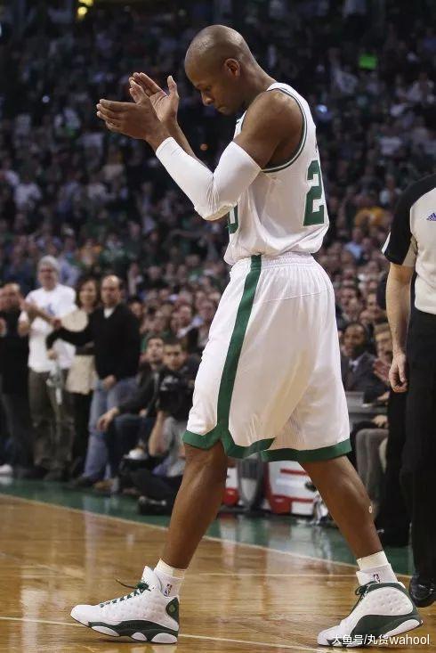 本山为什么穿aj,本山穿的aj