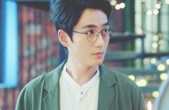 盘点哪些演员带资进组,陈数明星团队