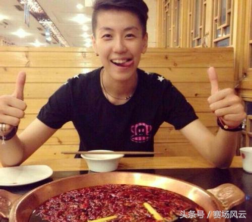 女排最年轻的世界冠军,女排副攻名单最新