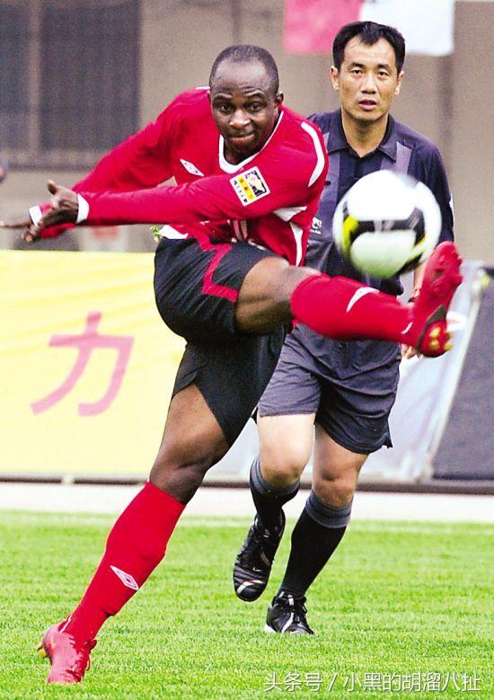 河南建业外援戈麦斯大力界外球,2016年建业足球队员名单