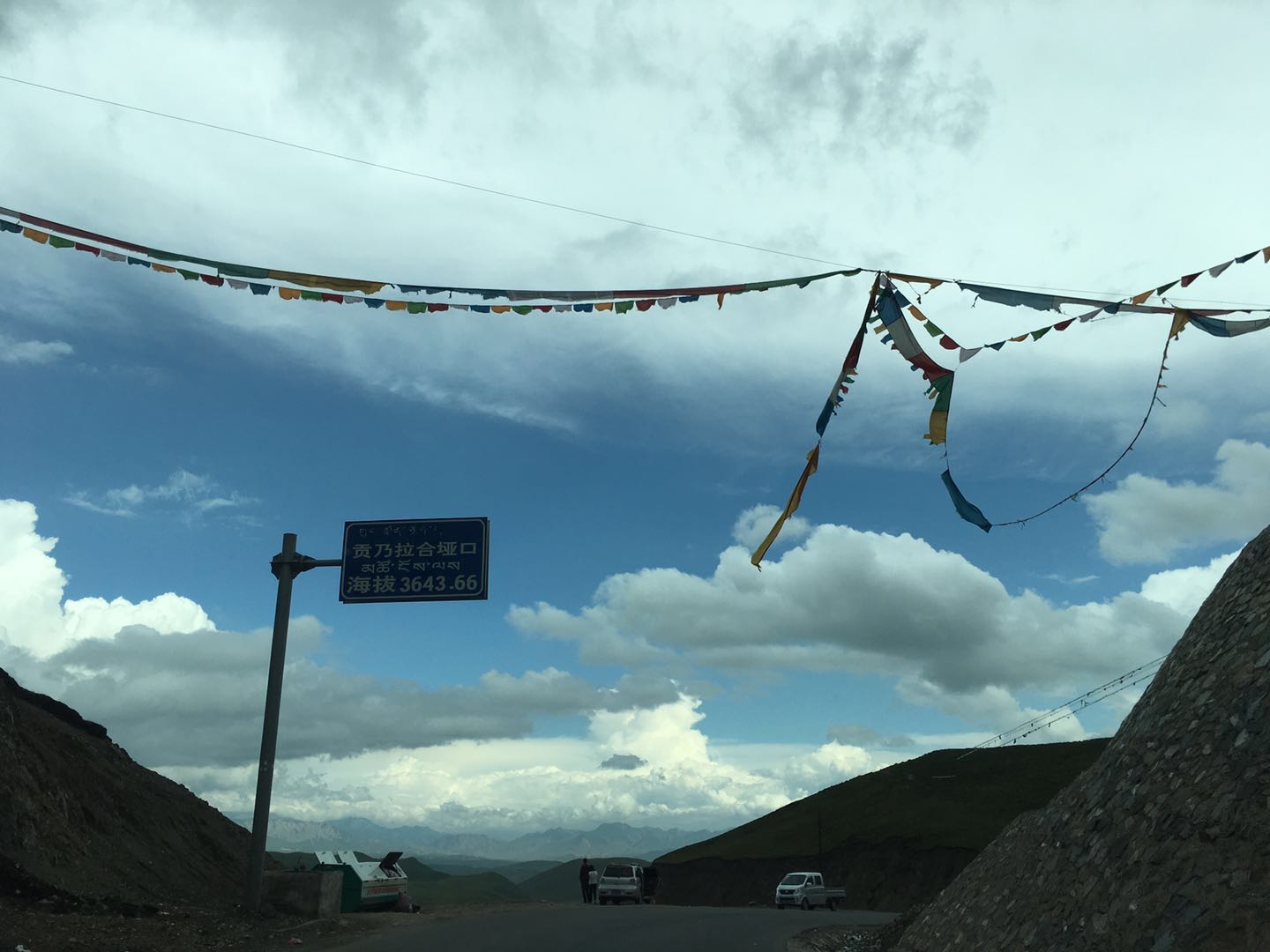 80后夫妻自驾游全世界,甘南自驾轻松省钱游