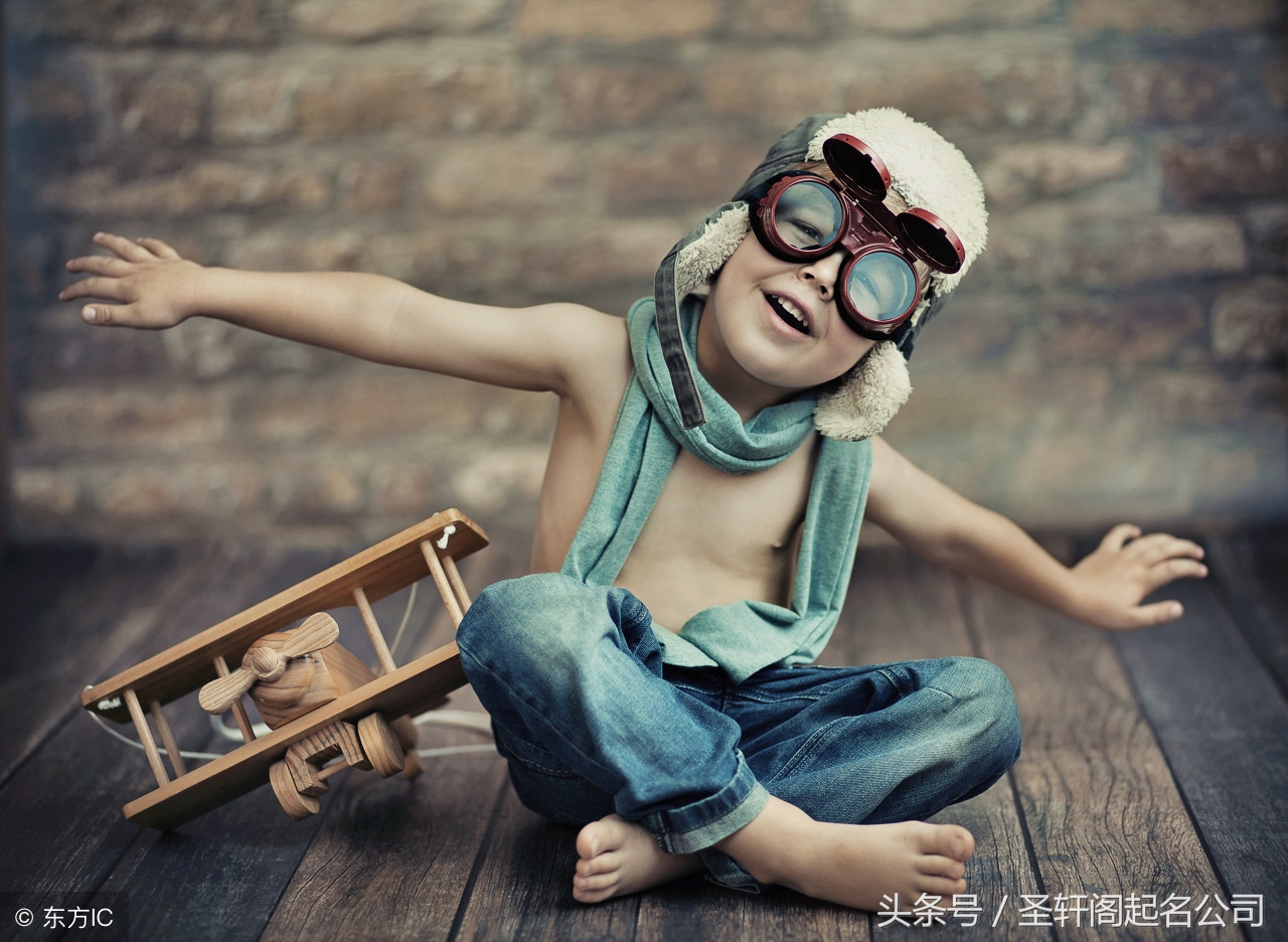 j开头的男孩英文名字简单好听,j开头男孩英文取名