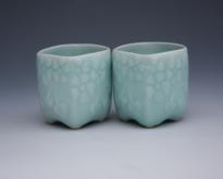 龙泉窑传承人再现宋韵茶器,龙泉青瓷陶瓷器