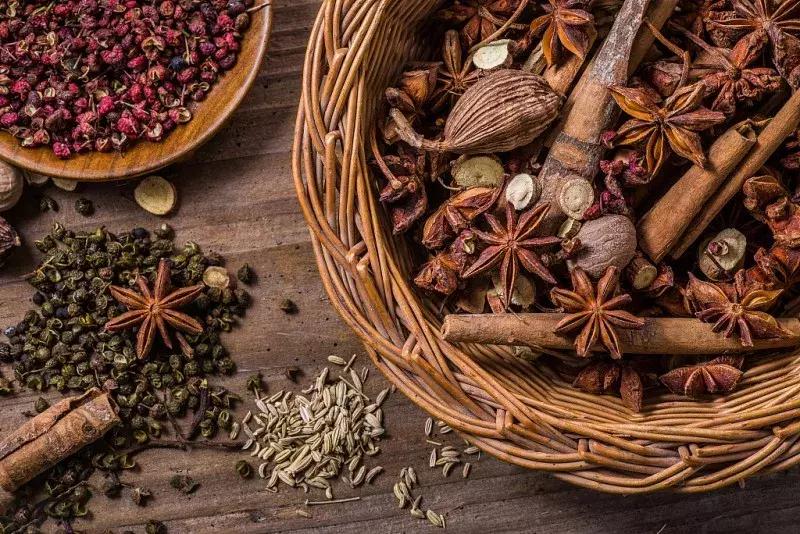 再帮助孕妈再减少一个烦恼！WGO小鱼正面清单，10款安全妊娠油！