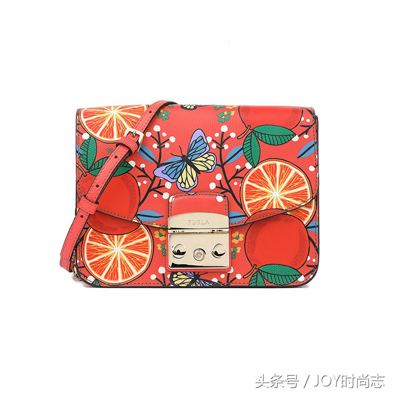 包包玩出新花样,今夏流行包包推荐