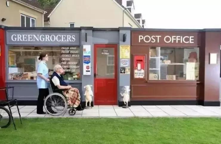 荷兰有个“楚门的世界”，一群*子骗**在干这件事，真相却让人泪目