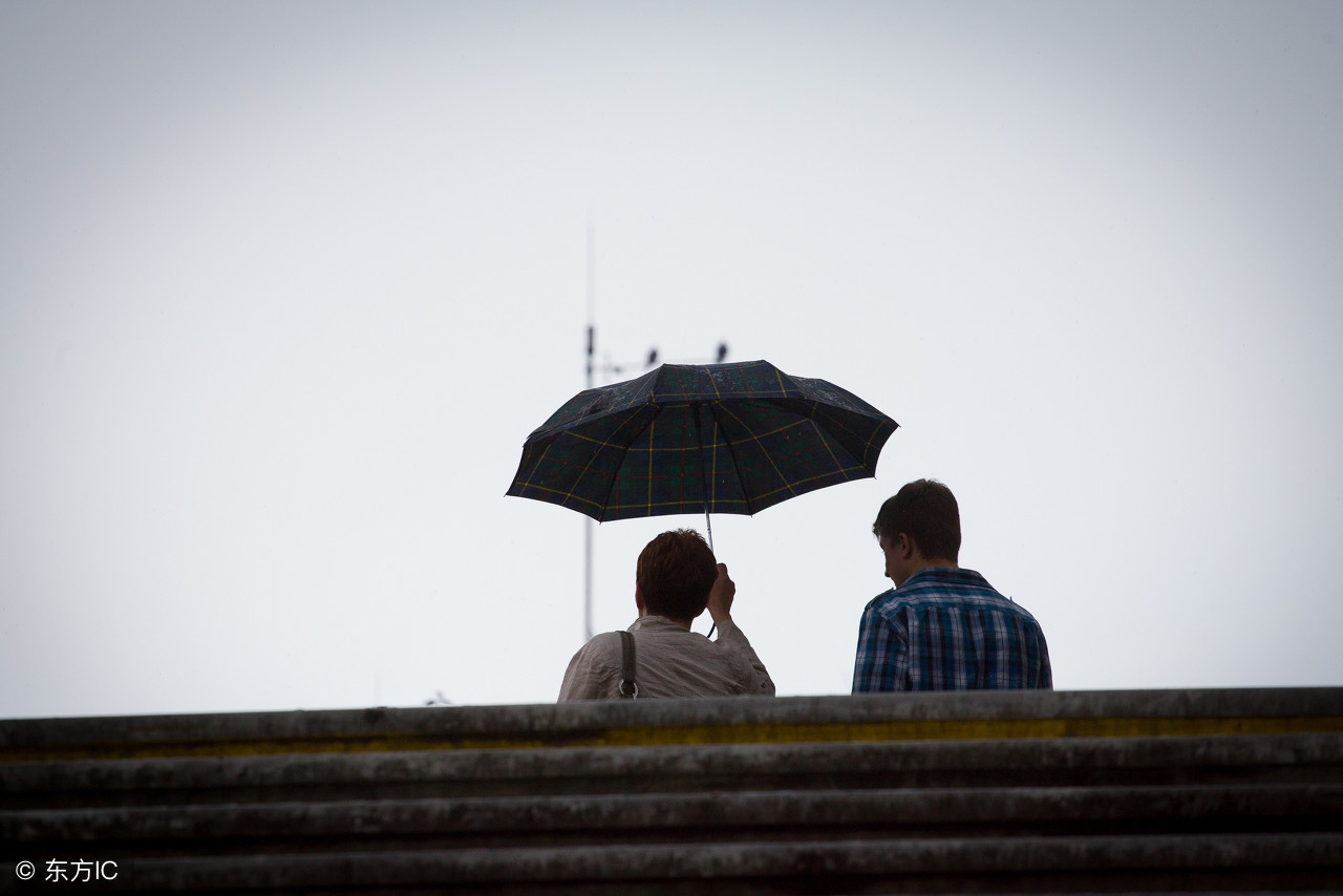 顾城诗人最著名的诗句,顾城的诗情出处