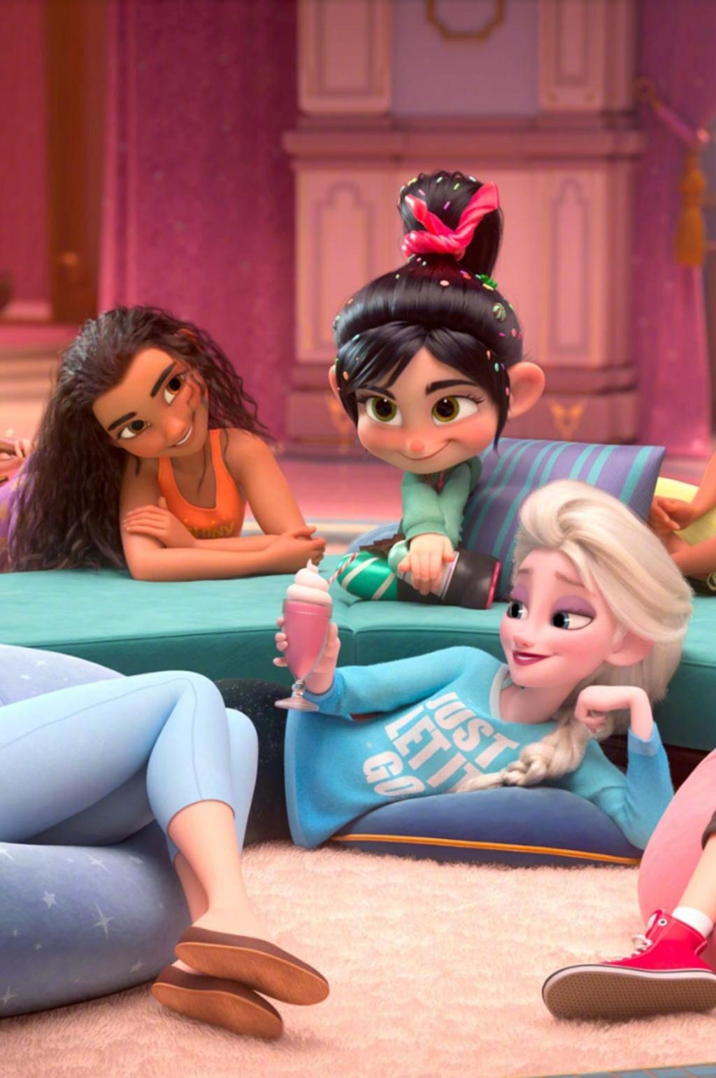 迪士尼官方灰姑娘公主服,迪士尼的四种很火的公主