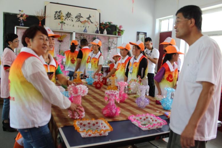 关爱聋哑伴智力障碍儿童,关爱残疾孩子